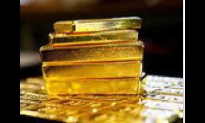 जयपुर एयरपोर्ट पर 70 लाख रुपए के सोने के साथ