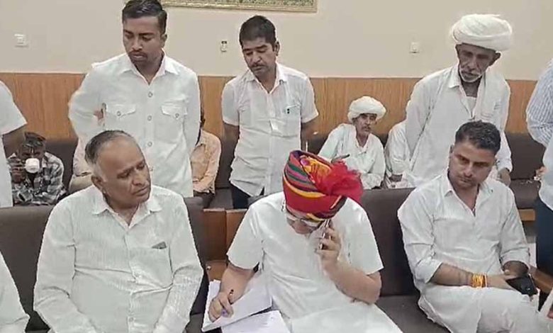 जोगाराम पटेल ने टीकाराम जूली के बयान किया पलटवार बोले