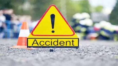 डंफर ने पिकअप को मारी टक्कर 4 महिलाओं की