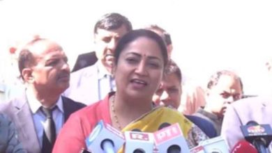 दिल्ली की मुख्यमंत्री रेखा गुप्ता ने आज दिल्ली के विभिन्न