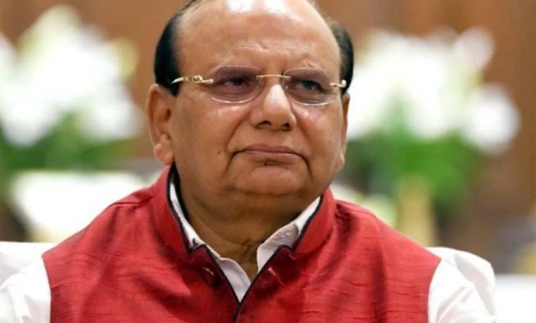 दिल्ली में बजट खत्म होने के बाद बड़ा प्राशसनिक फेरबदल