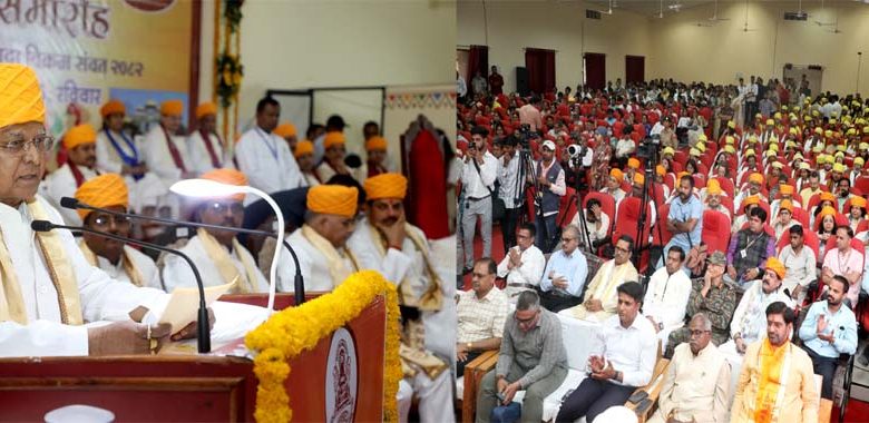 दीक्षांत समारोह वास्तव में सेवा के संकल्प का समारोह है