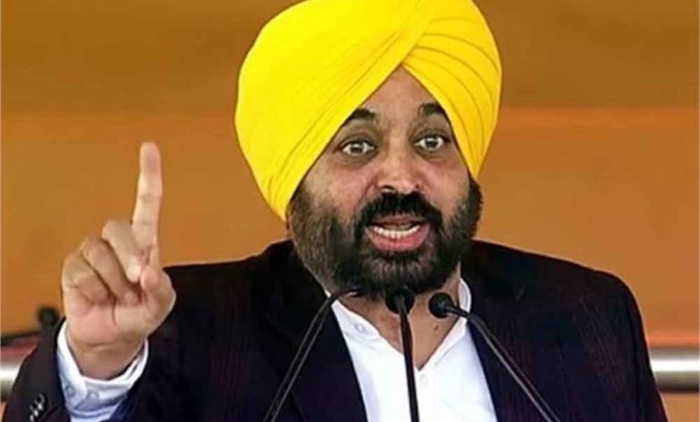 नायब तहसीलदार के सामूहिक हड़ताल पर चले जाने के बाद