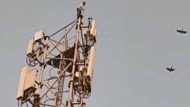 नालंदा में आत्महत्या के इरादे से मोबाइल टावर पर चढ़ा