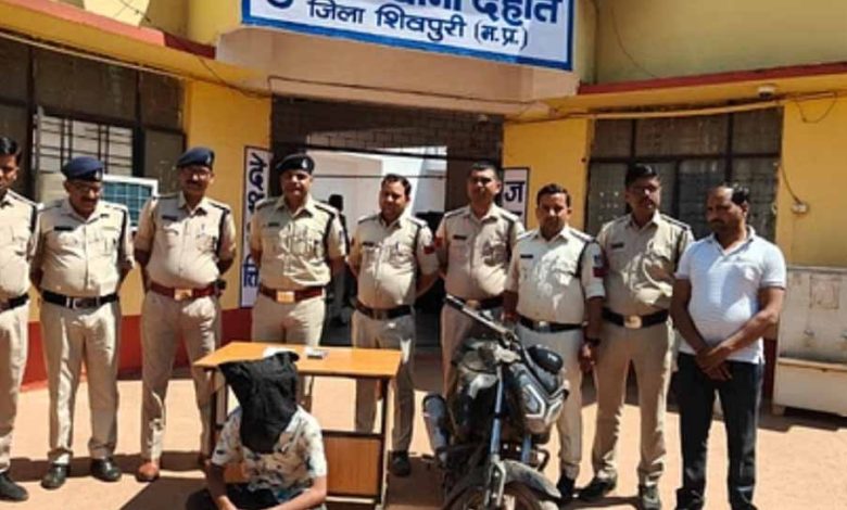 पांच लाख की स्मैक के साथ तस्कर गिरफ्तार