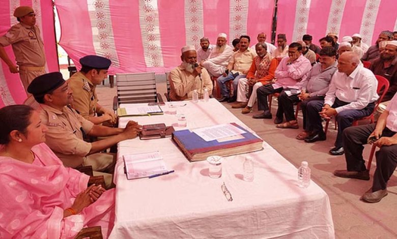 पीस कमेटी की बैठक में पुलिस ने दिए निर्देश संभल