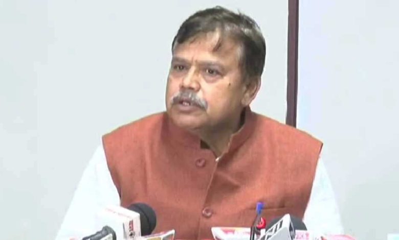 प्रदेश के विकास और सर्वहारा वर्ग के कल्याण के लिए समर्पित है बजट : ऊर्जा मंत्री तोमर 1 प्रदेश के विकास और सर्वहारा वर्ग के कल्याण के लिए