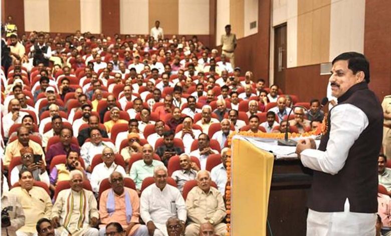 प्रदेश के विश्वविद्यालय निरंतर बन रहे हैं सशक्त मुख्यमंत्री डॉ