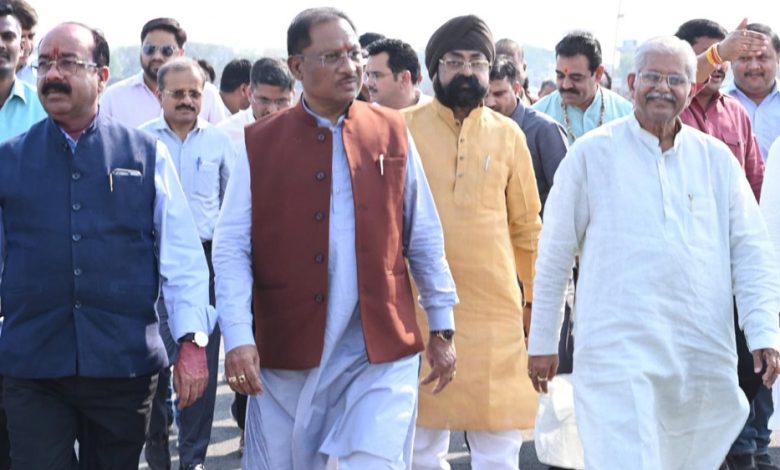 प्रधानमंत्री नरेन्द्र मोदी के बिलासपुर दौरे की तैयारियों का मुख्यमंत्री