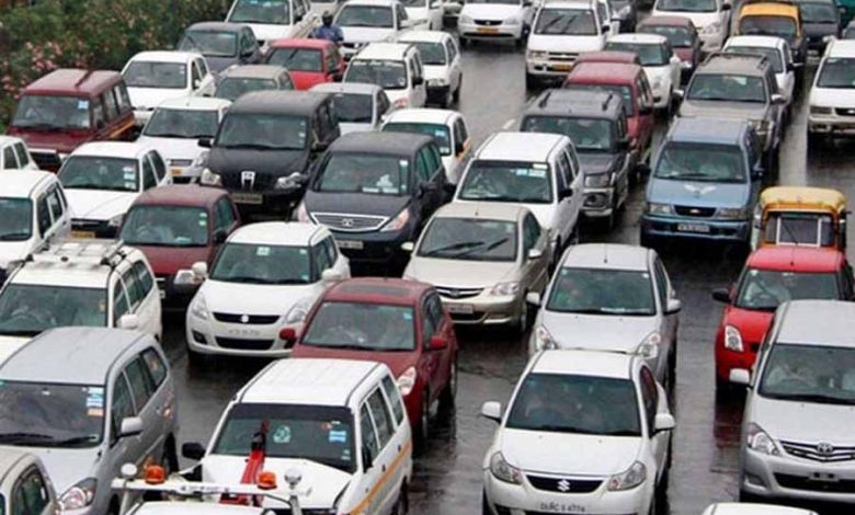 फरवरी 2025 में खुदरा वाहन बिक्री में 7 फीसदी की