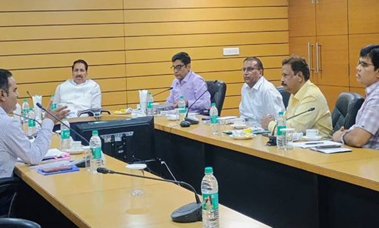 मंडी बोर्ड के पेंशनरों को नियमित रूप से हो पेंशन