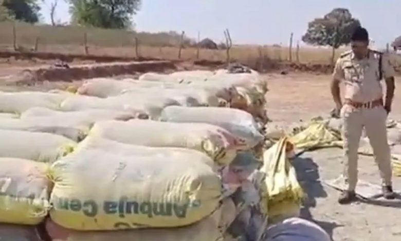 मऊगंज में असली सीमेंट में डस्ट मिलाकर जानी मानी कंपनियों