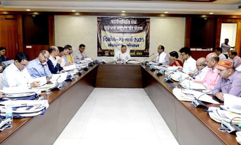 मध्यप्रदेश हिंदी ग्रंथ अकादमी को बनाया जाएगा आत्मनिर्भर मंत्री