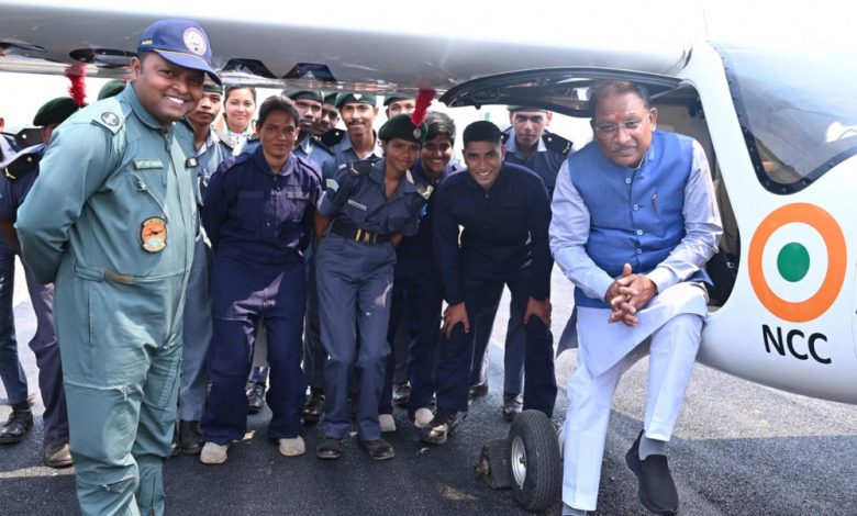 मुख्यमंत्री विष्णु देव साय ने जशपुर में विमान उड़ान प्रशिक्षण
