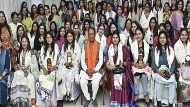 मुख्यमंत्री साय ने महिला पत्रकारों का किया सम्मान