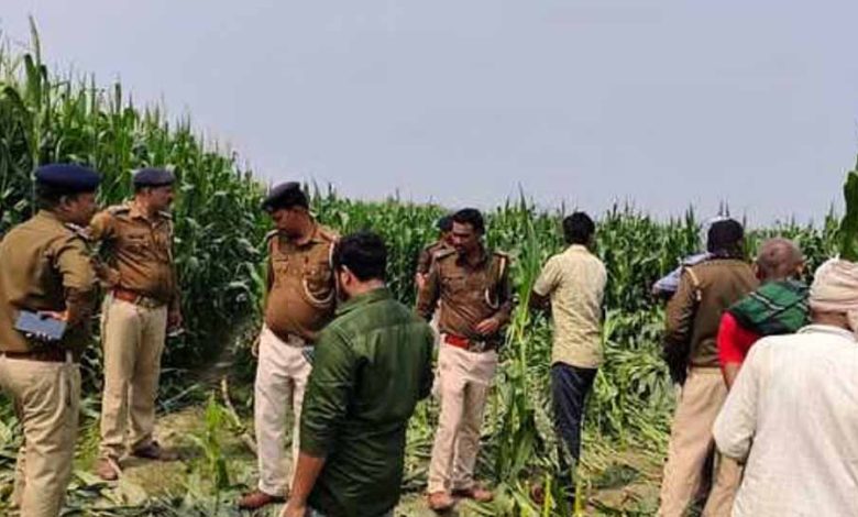 युवती ने लव अफेयर के चलते अपने प्रेमी को उतारा मौत के घाट 1 युवती ने लव अफेयर के चलते अपने प्रेमी को उतारा