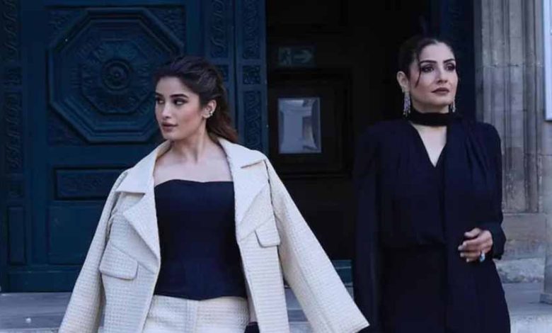 रवीना टंडन ने पेरिस फैशन वीक में बिखेरा जलवा