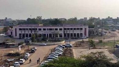 राजस्थान पुलिस में महिला कांस्टेबल परीक्षा केंद्र पर दो आधार