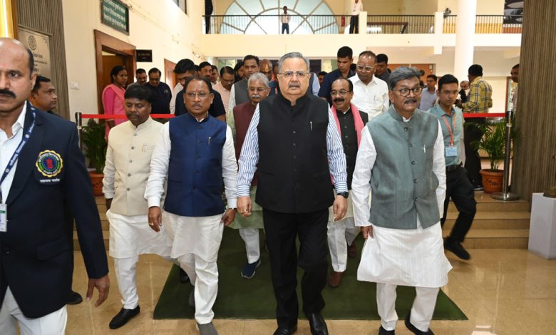 राज्यपाल के अभिभाषण से शुरू हुआ बजट सत्र विस अध्यक्ष