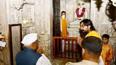 राज्यपाल ने तीर्थंकर भगवान आदिनाथ के मंदिर में पूजा अर्चना