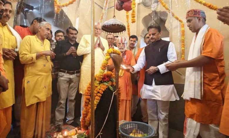 विक्रम नववर्ष पर उप मुख्यमंत्री राजेन्द्र शुक्ल ने पचमठा धाम