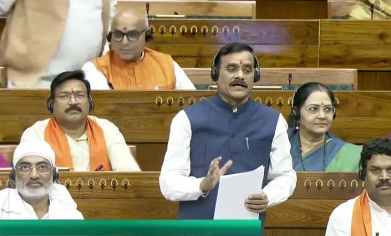 विष्णुदत्त शर्मा ने लोकसभा में कहा- केंद्र सरकार का कृषि बजट अन्नदाता की समृद्धि का रोडमैप 1 विष्णुदत्त शर्मा ने लोकसभा में कहा केंद्र सरकार का कृषि