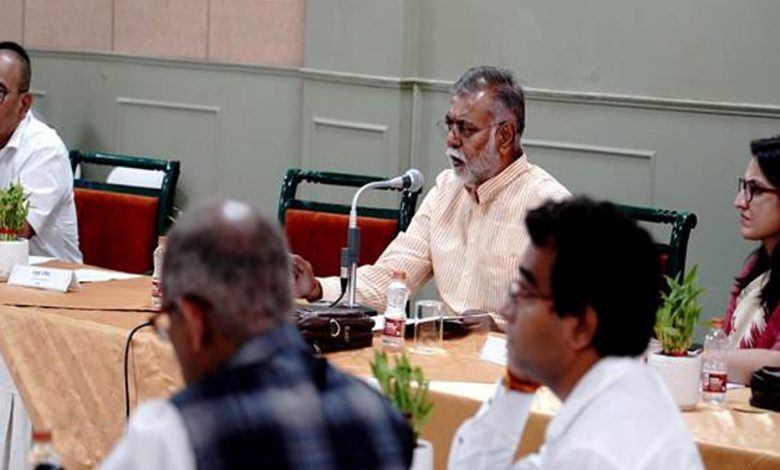 श्रमिक रैन बसेरों का नाम दत्तोपंत ठेंगड़ी श्रमिक विश्राम गृह