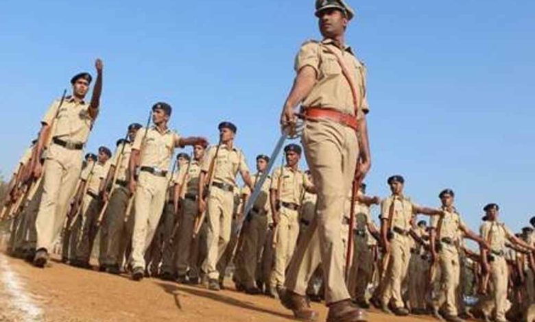 सीएम डॉ मोहन ने किया ये बड़ा ऐलान, एमपी में होगी 8500 पुलिसकर्मियों की भर्ती 1 सीएम डॉ मोहन ने किया ये बड़ा ऐलान एमपी में