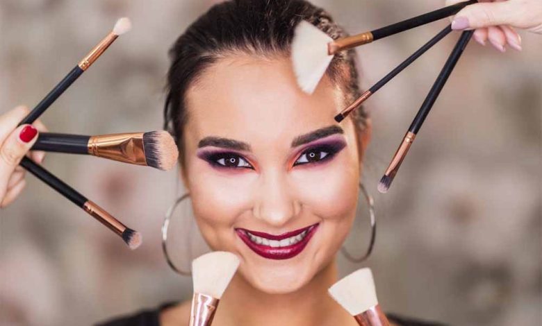 सेल्फ कॉन्फिडेंस बढ़ाता है मेकअप 1 सेल्फ कॉन्फिडेंस बढ़ाता है मेx200dकअप