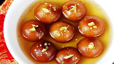 होली पर बनाना चाहते हैं मुलायम और टेस्टी गुलाब जामुन
