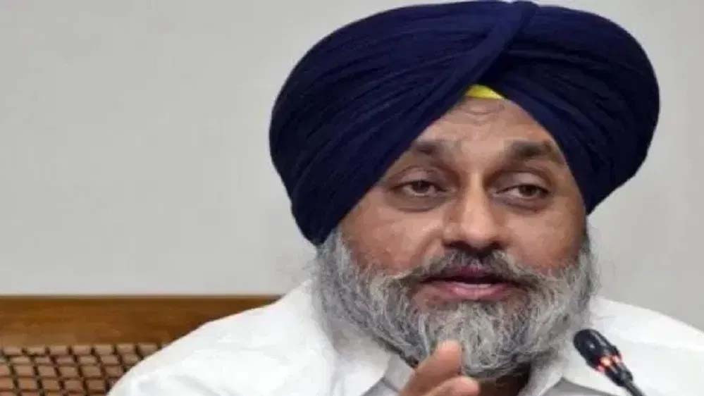अकाली दल के निर्विरोध अध्यक्ष चुने गए सुखबीर सिंह बादल