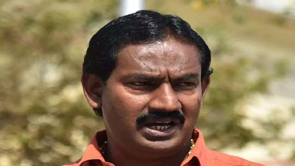 अब पुलिस राजद विधायक रीतलाल यादव की गिरफ्तारी के लिए