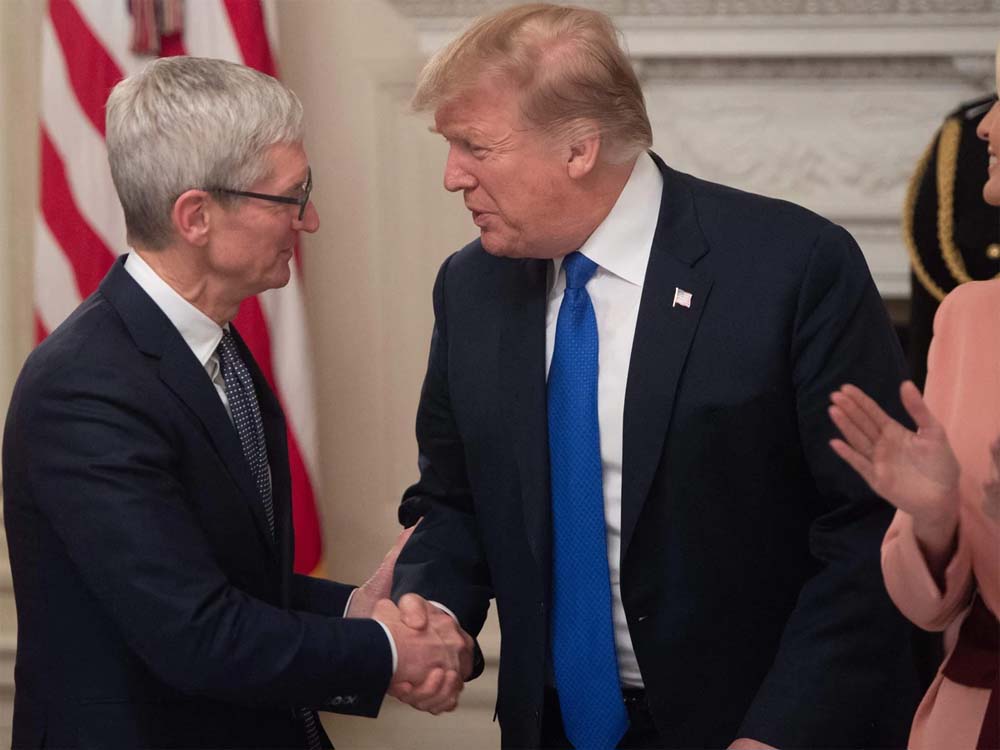 अमेरिकी राष्ट्रपति ट्रंप को चंदा देने वालों को लगा 18