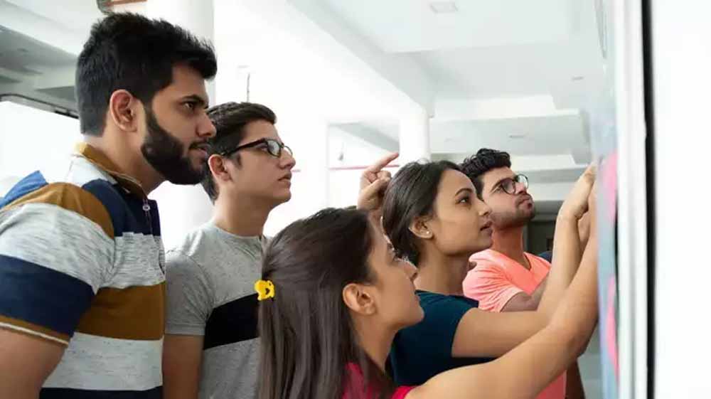 कर्नाटक में 85 फीसदी से ज्यादा होगा आरक्षण, BC को 51% आरक्षण देने की तैयारी 6 कर्नाटक में 85 फीसदी से ज्यादा होगा आरक्षण BC को