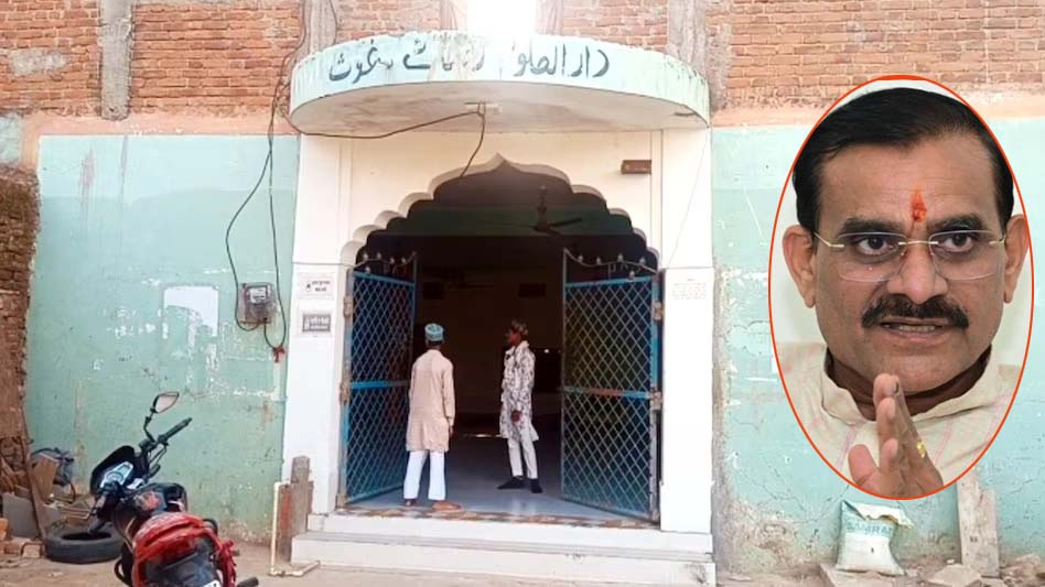 गुंडे वक्फ के नाम पर अपनी संपत्ति बना रहे अवैध