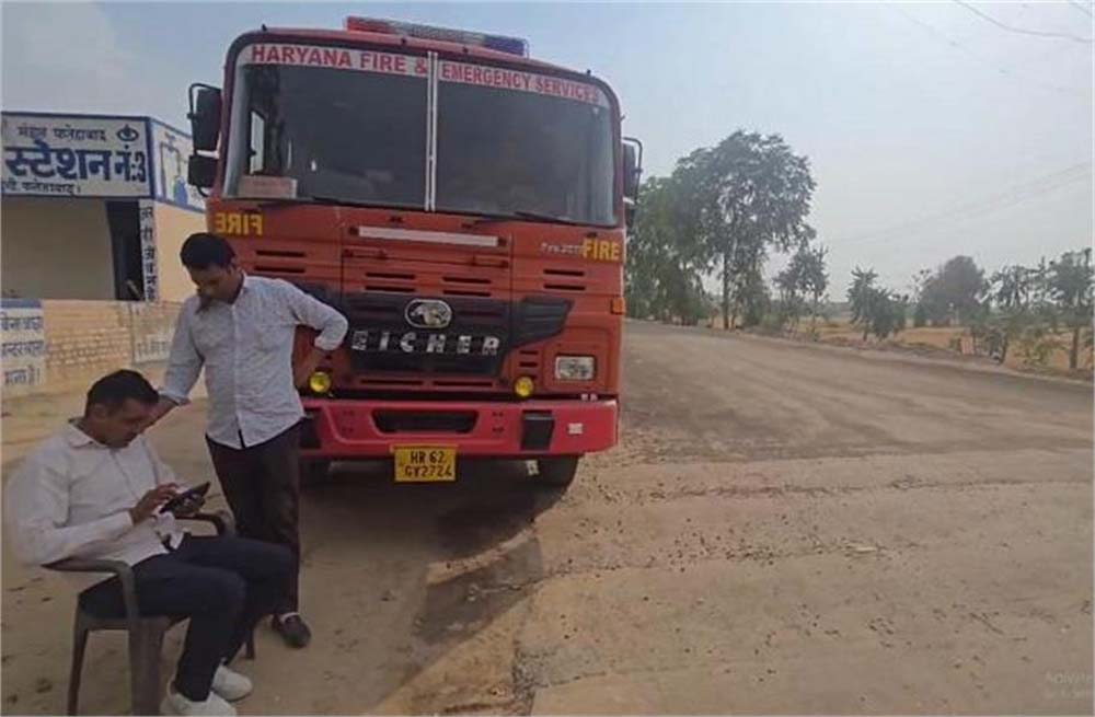 गेंहूं के सीजन को देखते हुए वह फायर ब्रिगेड की गाड़ी को शहर से बाहर मुख्य प्वाइंट पर खड़ा करवाए, खेतों में तुरंत पहुंचे 6 गेंहूं के सीजन को देखते हुए वह फायर ब्रिगेड की