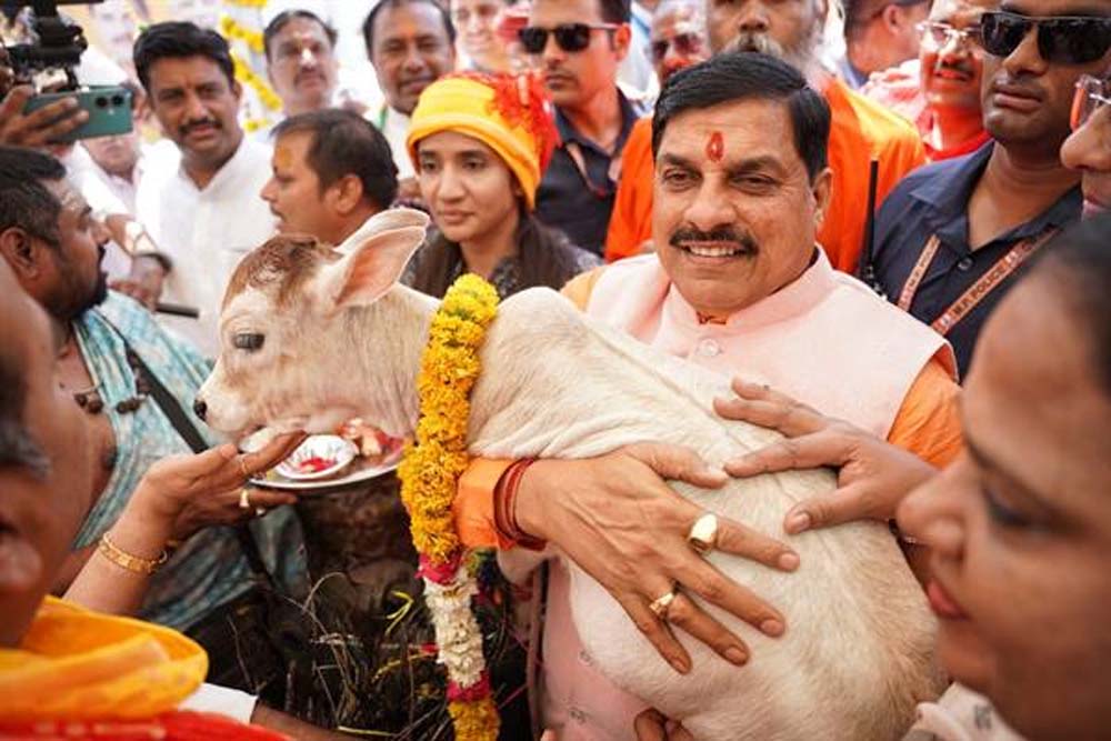 गौ-शालाओं से मध्यप्रदेश में गौ-सेवा की लिखेंगे नई इबारत : मुख्यमंत्री डॉ. यादव 6 गौ शालाओं से मध्यप्रदेश में गौ सेवा की लिखेंगे नई इबारत