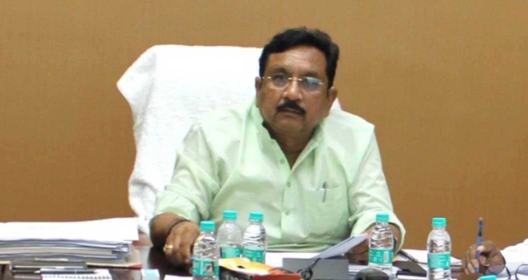 जनजातीय कार्य मंत्री कुंवर विजय शाह की अध्यक्षता में हुई अंतर्विभागीय समिति की बैठक 6 जनजातीय कार्य मंत्री कुंवर विजय शाह की अध्यक्षता में हुई