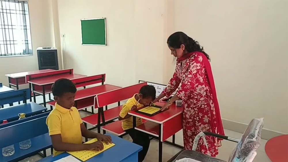 दिव्यांग छात्रावास की स्थापना एवं संचालन, स्कूल शिक्षा विभाग ने छात्रावास निर्माण के लिये बजट में किया है प्रावधान 6 दिव्यांग छात्रावास की स्थापना एवं संचालन स्कूल शिक्षा विभाग ने