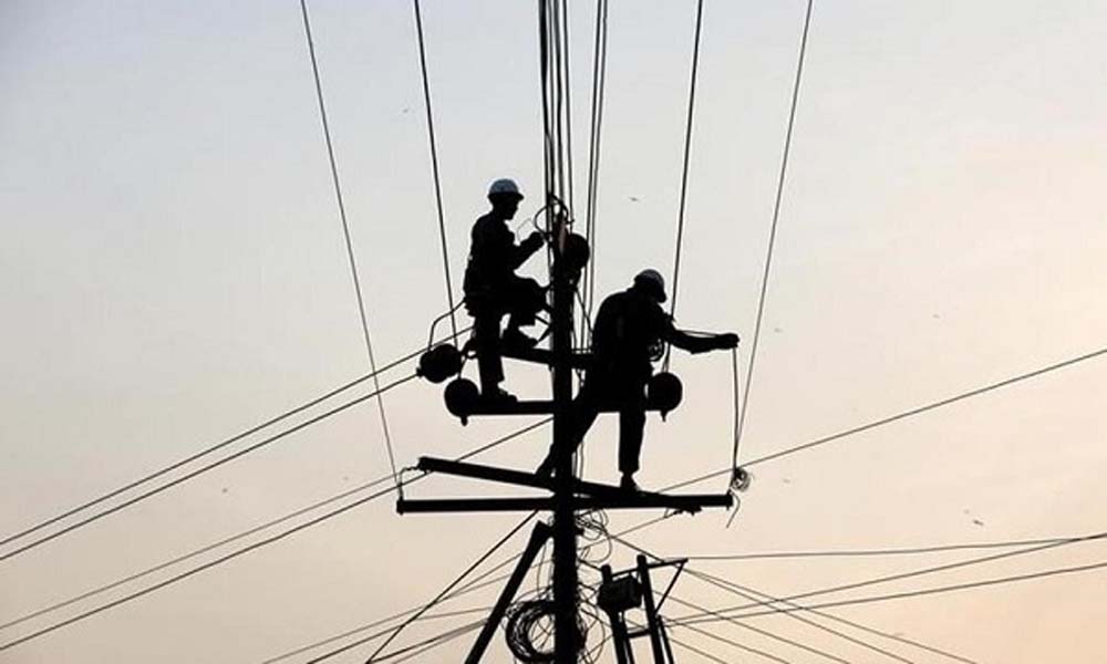 प्रदेश में ट्रांसमिशन लाइनों एवं एक्स्ट्रा हाईटेंशन सब स्टेशनों की हो रही है असेट मेपिंग 6 प्रदेश में ट्रांसमिशन लाइनों एवं एक्स्x200dट्रा हाईटेंशन सब स्टेशनों की