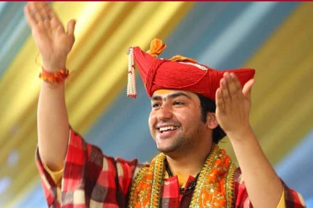 बाबा बागेश्वर मुर्शिदाबाद में हिंदू पलायन पर भड़के मप्र महाराष्ट्र गुजरात के