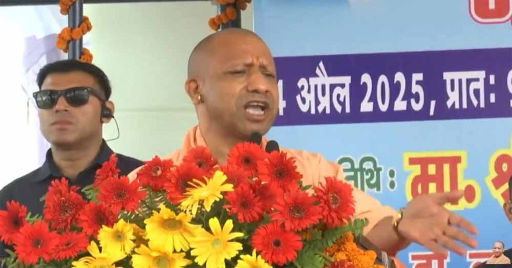 बाबा साहब अंबेडकर की जयंती के अवसर, कांग्रेस और समाजवादी पार्टी पर सीएम योगी ने किया हमला 6 बाबा साहब अंबेडकर की जयंती के अवसर कांग्रेस और समाजवादी