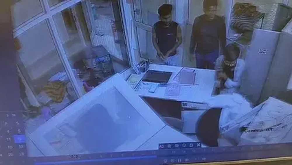 बीकानेर में चोरो के हौसले बुलंद 5 पेट्रोल पंपों पर