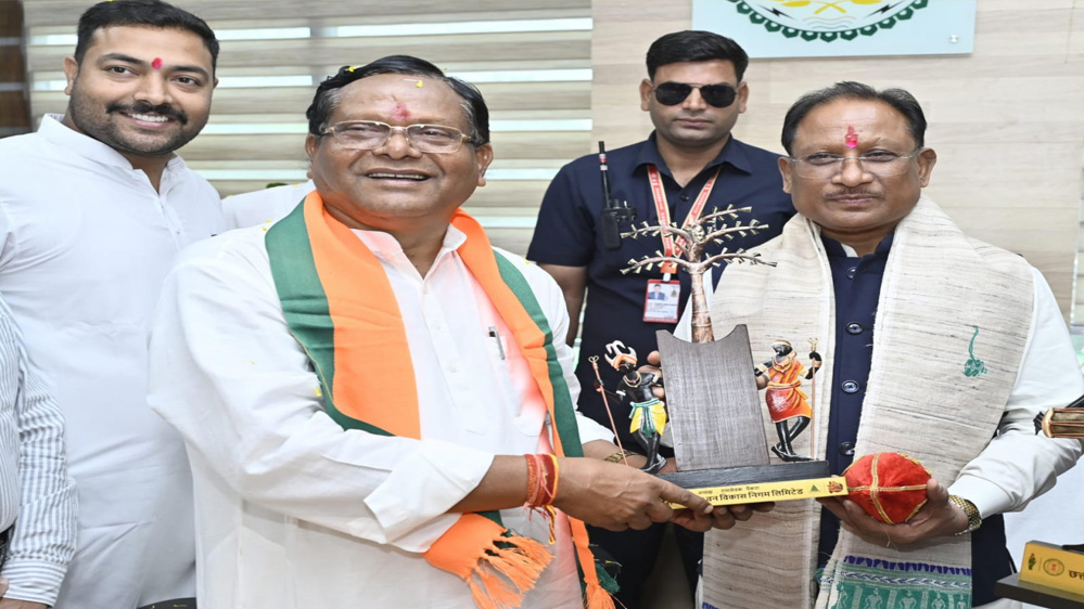 मुख्यमंत्री विष्णु देव साय छत्तीसगढ़ राज्य वन विकास निगम के