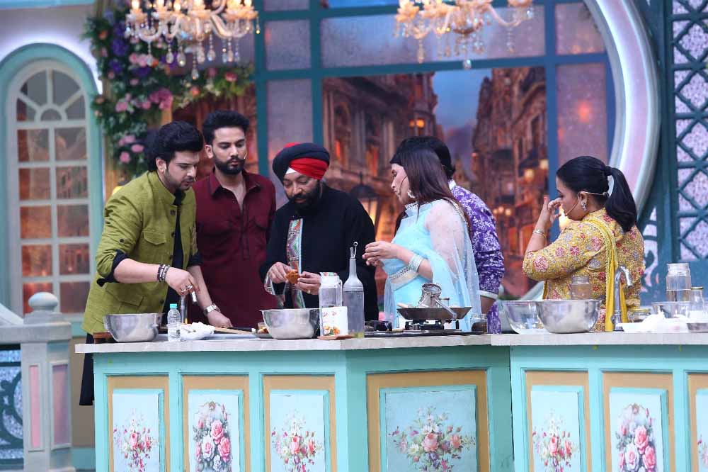 'लाफ्टर शेफ्स सीजन 2' में इस हफ्ते मनाया जाएगा राम नवमी का जश्न 6 लाफ्टर शेफ्स सीजन 2 में इस हफ्ते मनाया जाएगा राम