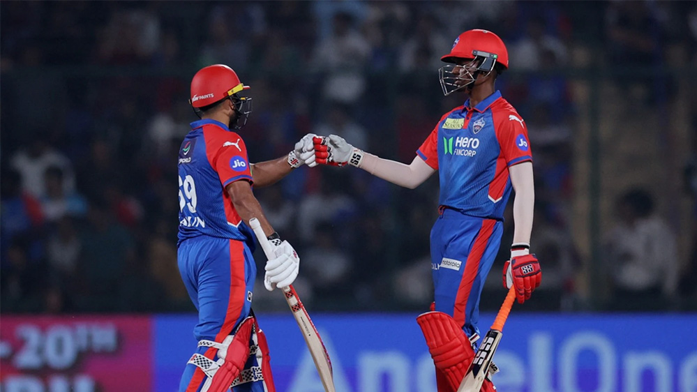 हार्दिक की मुंबई इंडियंस ने रोमांचक मुकाबले में दिल्ली को