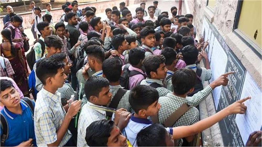 CBSE Result 202510वीं 12वीं के बोर्ड रिजल्ट मई के मध्य से