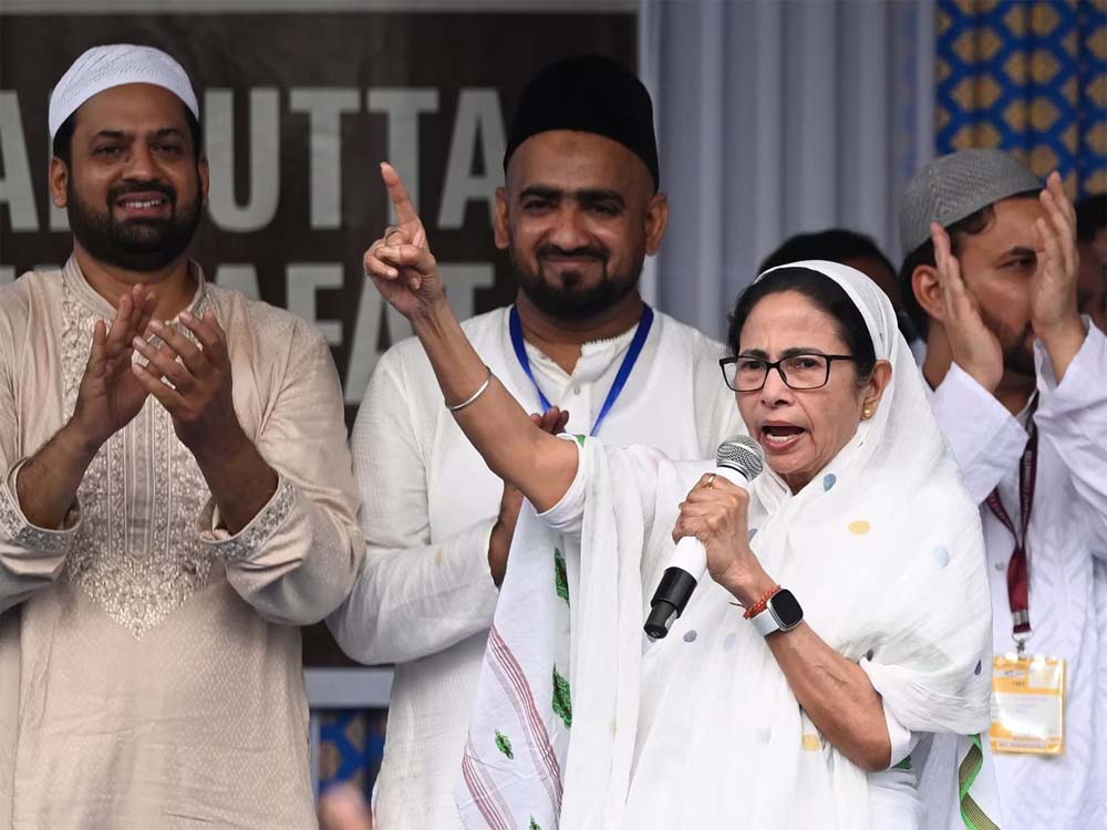 CM ममता बनर्जी का खुला ऐलान वक्फ कानून पश्चिम बंगाल