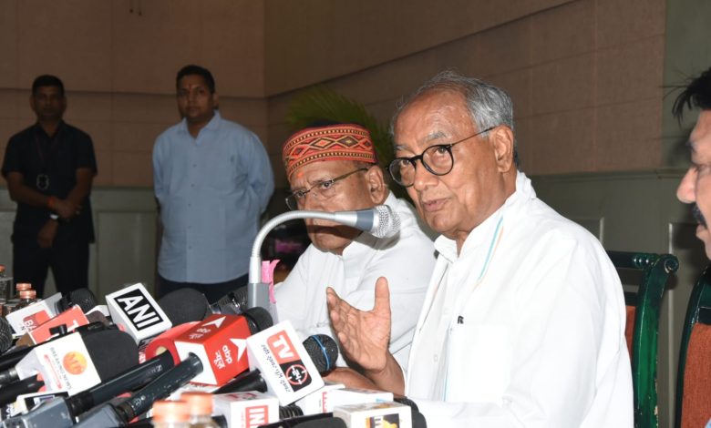 Digvijay Singh का आरोप, बाबा रामदेव ने अपने प्रोडक्ट्स की बिक्री बढ़ाने के लिए धर्म और नफरत का सहारा लिया, थाना टीटी नगर में दी शिकायत 1 IMG 20250415 WA0025