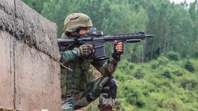 J K में आतंकियों के साथ मुठभेड़ में घायल जवान हुए